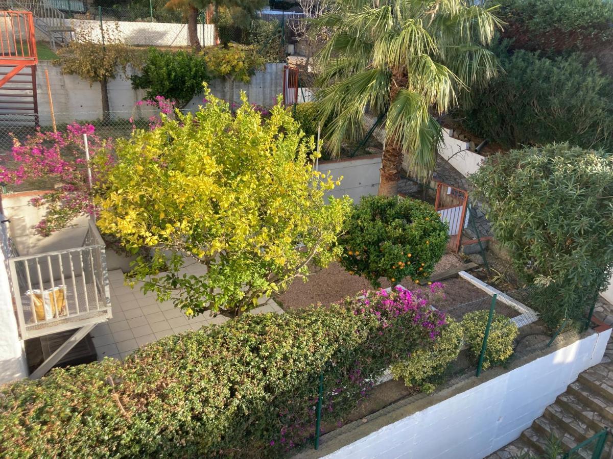 Appartement Duplex Rosas Avec Terrasse Magnifique Jacuzzi Vue Mer Exterior foto