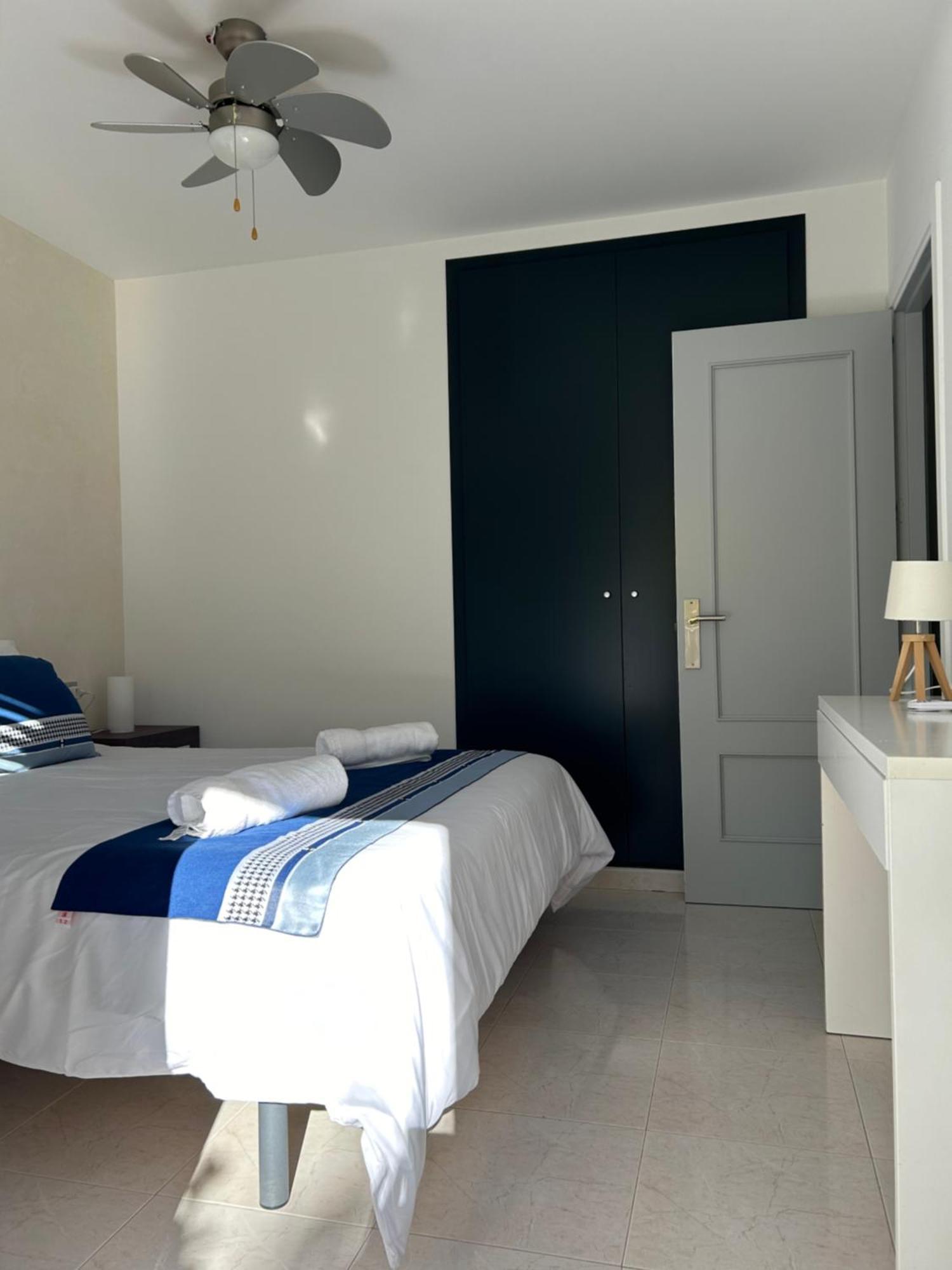 Appartement Duplex Rosas Avec Terrasse Magnifique Jacuzzi Vue Mer Exterior foto